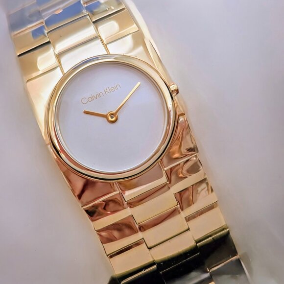 Women's Gold Tone Watch - Picture 3 of 7